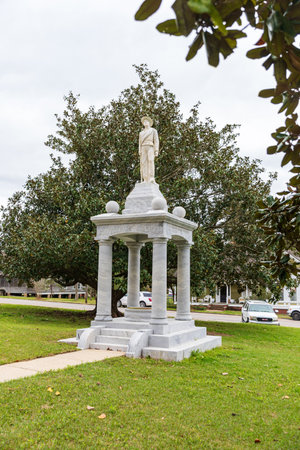 Ellisville, MS - March 19, 2021: Jones County Courthouse in Ellisville, MSのeditorial素材