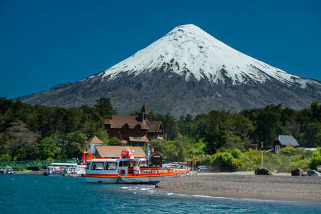 Osorno Volcano and Todos los Santos lakeのeditorial素材
