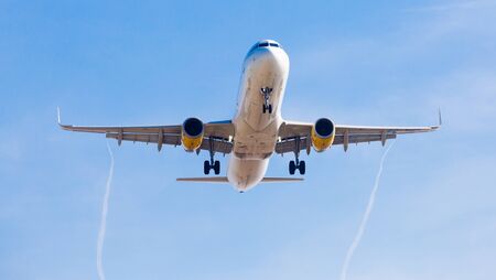 BARCELONA, SPAIN - MARCH 09, 2017:  Vueling Airlines plane landing in El Prat Airport on time. Barcelona, Spainのeditorial素材