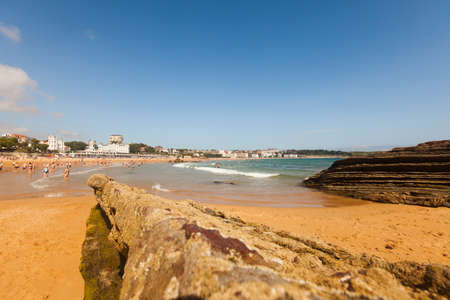 Santander, SPAIN - July 21, 2019: low tide on the beach of Santander. Cantabriaのeditorial素材