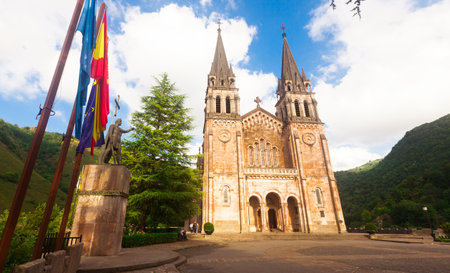 Basilica of santa maria la real in covadonga. Asturias. Spainのeditorial素材