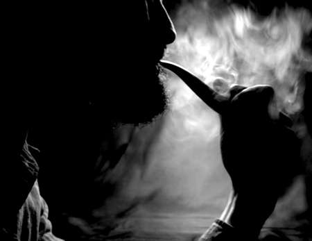 Pipe Smoker - Black and Whiteの写真素材