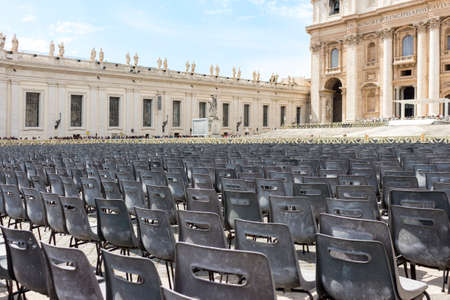 View of empty chairs in Saint Peter's Square in Rome Vaticanの写真素材