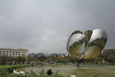 Modern and famous Floralis generica sculpture, Buenos Aires, Argentinaのeditorial素材