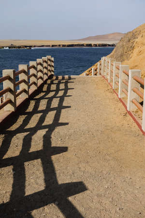 pathway of Lagunillas lookout, in Paracas National Reserve. Arid touristic zone in the coast of Ica, Peruの写真素材