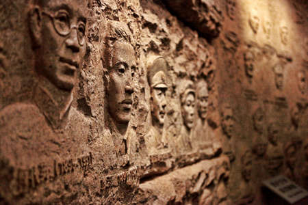 Embossのeditorial素材