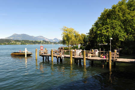 Pierのeditorial素材