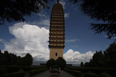Three Pagodas of Chongsheng Templeのeditorial素材