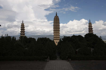 Three Pagodas of Chongsheng Templeのeditorial素材