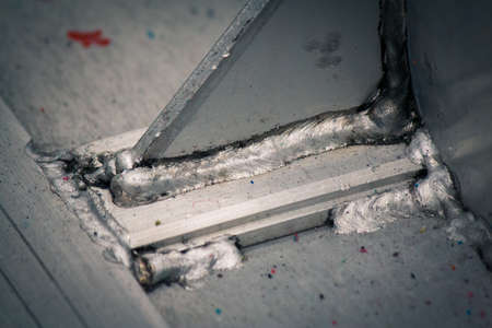 Corner of a piece aluminium alloy weld