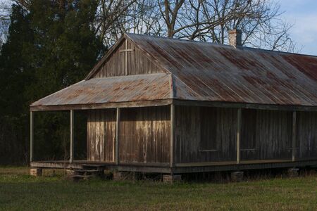 Slave quarters at the Laurel Valley Sugar Plantation near Thibodaux, Louisiana, was used as a set for the feature filmのeditorial素材