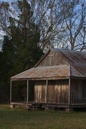 Slave quarters at the Laurel Valley Sugar Plantation near Thibodaux, Louisiana, was used as a set for the feature filmのeditorial素材