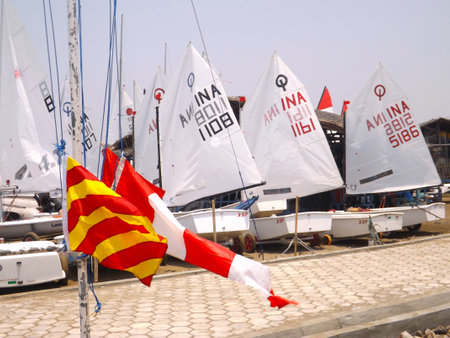 the situation at the location when the sailboat race will beginの写真素材