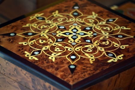 Arabic box was taken in a medieval fair in Cdiz 