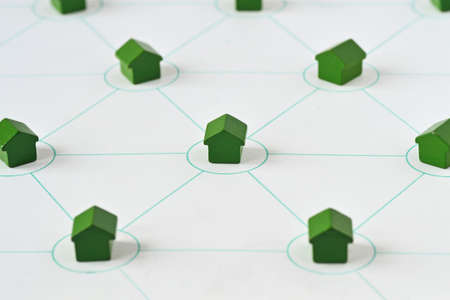Connected miniature houses - House sharing concept