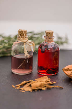 red berry oil and cinnamon
