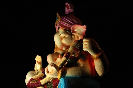 Lord Ganesha idol seen on spotlightの写真素材