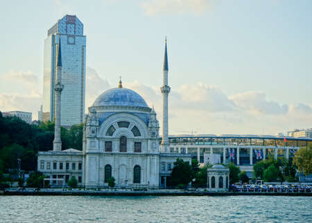 Dolmabahce Mosque Masjed Istanbul Turkeyのeditorial素材