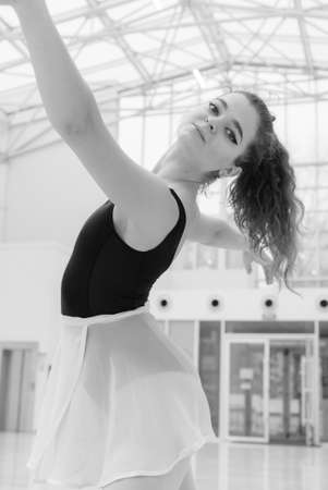 Black and white photo of flexible slender young girl ballerina. BWの写真素材