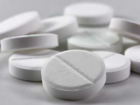White pills or tablets close upの写真素材
