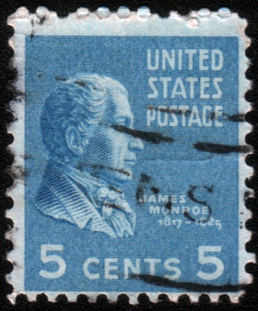 UNITED STATES OF AMERICA - CIRCA 1938: a stamp printed in the United States of America shows James Monroe, 5th President of USA 1817-1825, circa 1938のeditorial素材