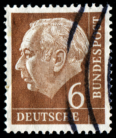 FEDERAL REPUBLIC OF GERMANY - CIRCA 1951: A stamp printed in the Federal Republic of Germany shows 6 deutschmarks, series, circa 1951のeditorial素材