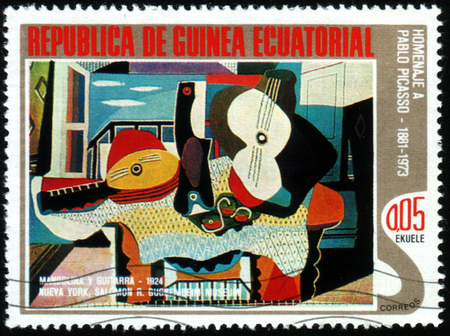 Republic of Equatorial Guinea - CIRCA 1988: A stamp printed in Republic of Equatorial Guinea shows paint by Pablo Picasso, circa 1988のeditorial素材