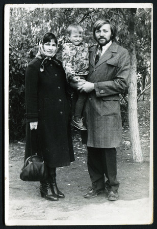 USSR - CIRCA 1980s: An antique photo  shows family portraitのeditorial素材