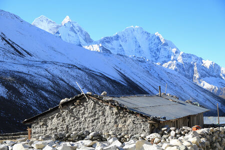 rockcabin from everest trek route in nepalのeditorial素材