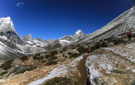trekker from everest trek route in nepalのeditorial素材