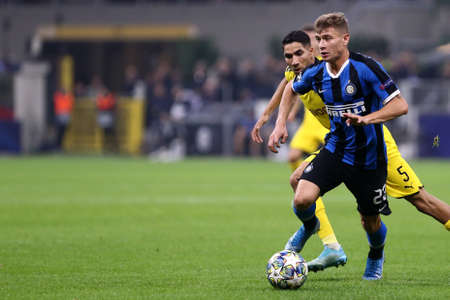 Milan, Italy. 23th October 2019. Uefa Champions League. Fc Internazionale vs Borussia 09 Dortmund. Nicol? Barella of FC Internazionale Milano, Italy.のeditorial素材