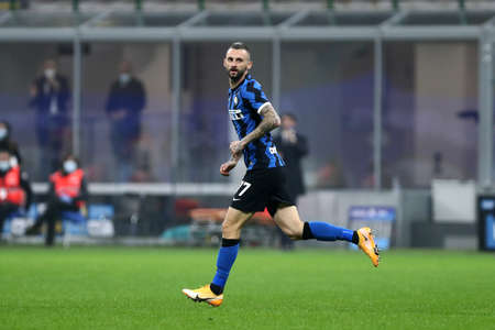 Turin, Italy. 31th November 2020. Marcelo Brozovic of FC Internazionale during the Serie A match between FC Internazionale and Parma Calcio.のeditorial素材