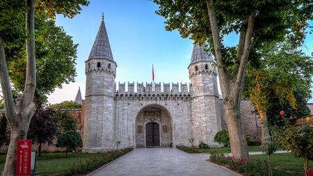 Istanbul, Turkey - June 23, 2015: The entrance of the Topkapi Palace, Gate of Salutations, Topkapi Palaceのeditorial素材