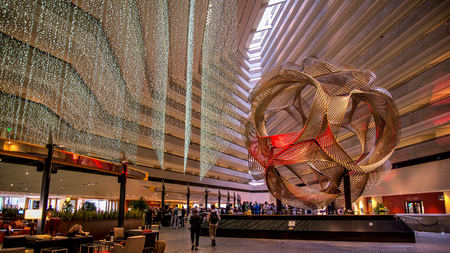 SAN FRANCISCO, CA - September 02, 2014: The sculpture Eclipse in the lobby of Hyatt Regency Hotel.  Eclipse is an anodized aluminum sculpture realized in 1973 by the artist Charles O. Perryのeditorial素材