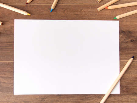 Empty paper on wooden backgroundの写真素材