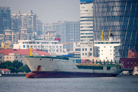Shanghai Huangpu vesselのeditorial素材