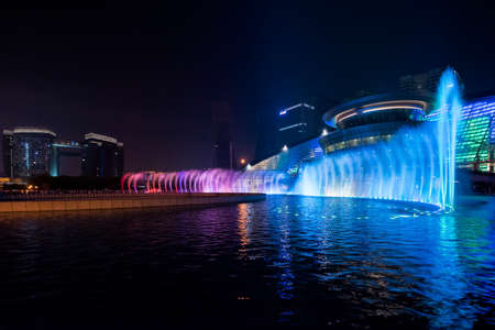 Hangzhou qianjiang new town fountainのeditorial素材