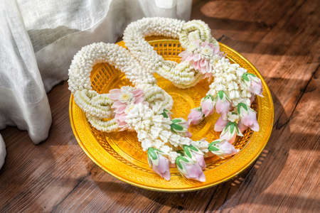 Beautiful Flower Garland with Fresh Flowerの写真素材