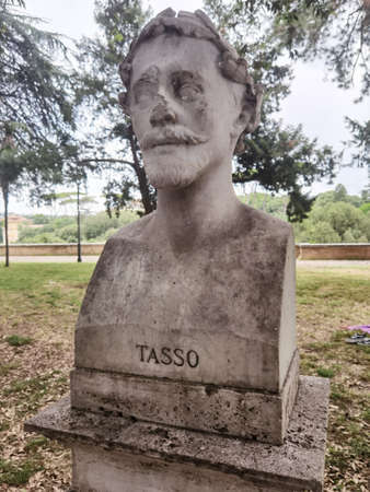 Marble bust of Torquato Tasso, Italian writer. The bust is publicly displayed in the gardens of the Pincio in Rome. Below there is the engraved name.のeditorial素材