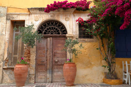 CHANIA, CRETE - MAY 19, 2014: A colorful venetian facade in the Old Townのeditorial素材