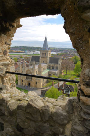 ROCHESTER, UK - APRIL 14, 2017: View of the Cathedral through the Castle wallsのeditorial素材