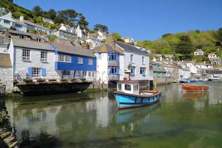 POLPERRO, CORNWALL, UK - MAY 22, 2015: Polperro fishing portのeditorial素材