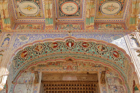 MANDAWA, RAJASTHAN, INDIA - DECEMBER 27, 2017: Chokani Double Haveli with details of the frescoes and mural paintingsのeditorial素材