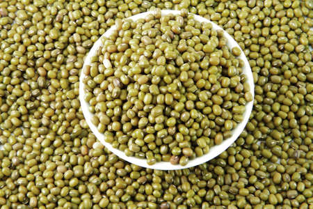many green beans with the pure white background