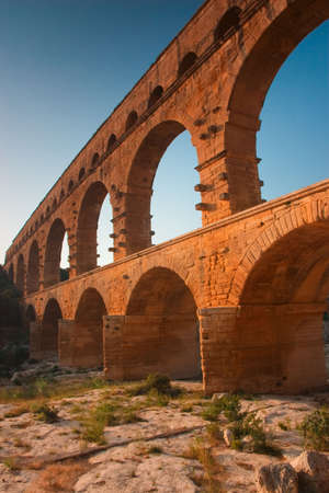 Roman aqueduct, Pont du Gard, Languedoc-Roussillon, Franceの写真素材