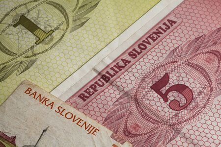 The different banknotes of Slovenia
