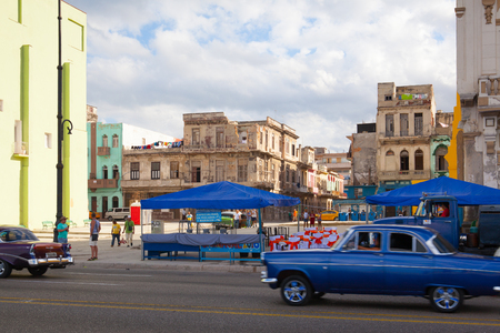 Havana,Cuba - January 21,2017: Havana Malecon. The Malecon (officially Avenida de Maceo) is a broad esplanade, roadway and seawall which stretches for 8 km (5 miles) along the coast in Havanaのeditorial素材