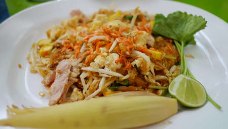 Padthai, Thai traditional dish with dry shrimp, lemon, and vegetableの写真素材
