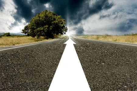 road with arrow in the direction of Infinity