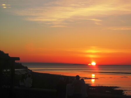 WATCHING THE SUNSET の写真素材